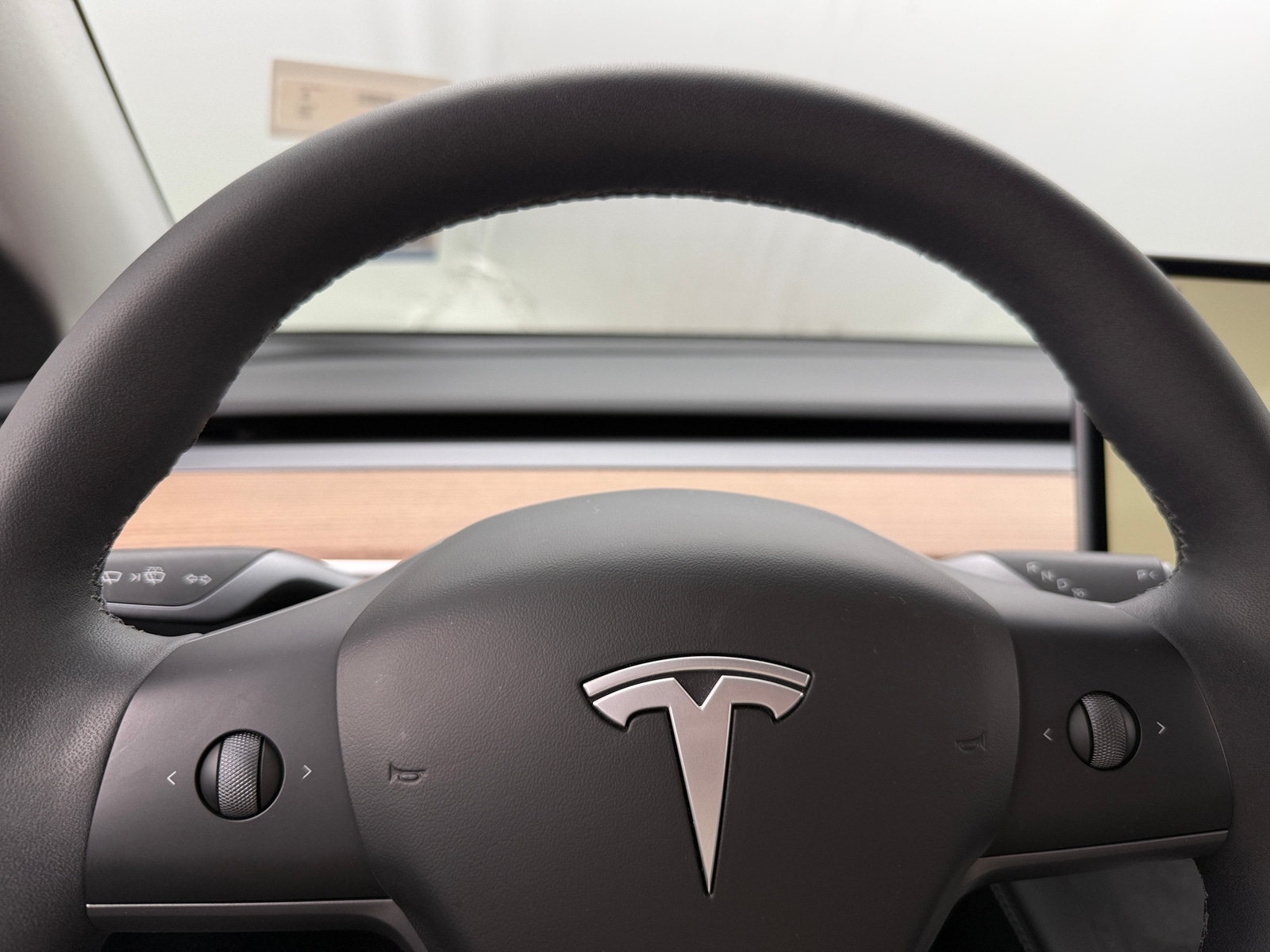 Thumbnail: 2025 Tesla Model Y - 3