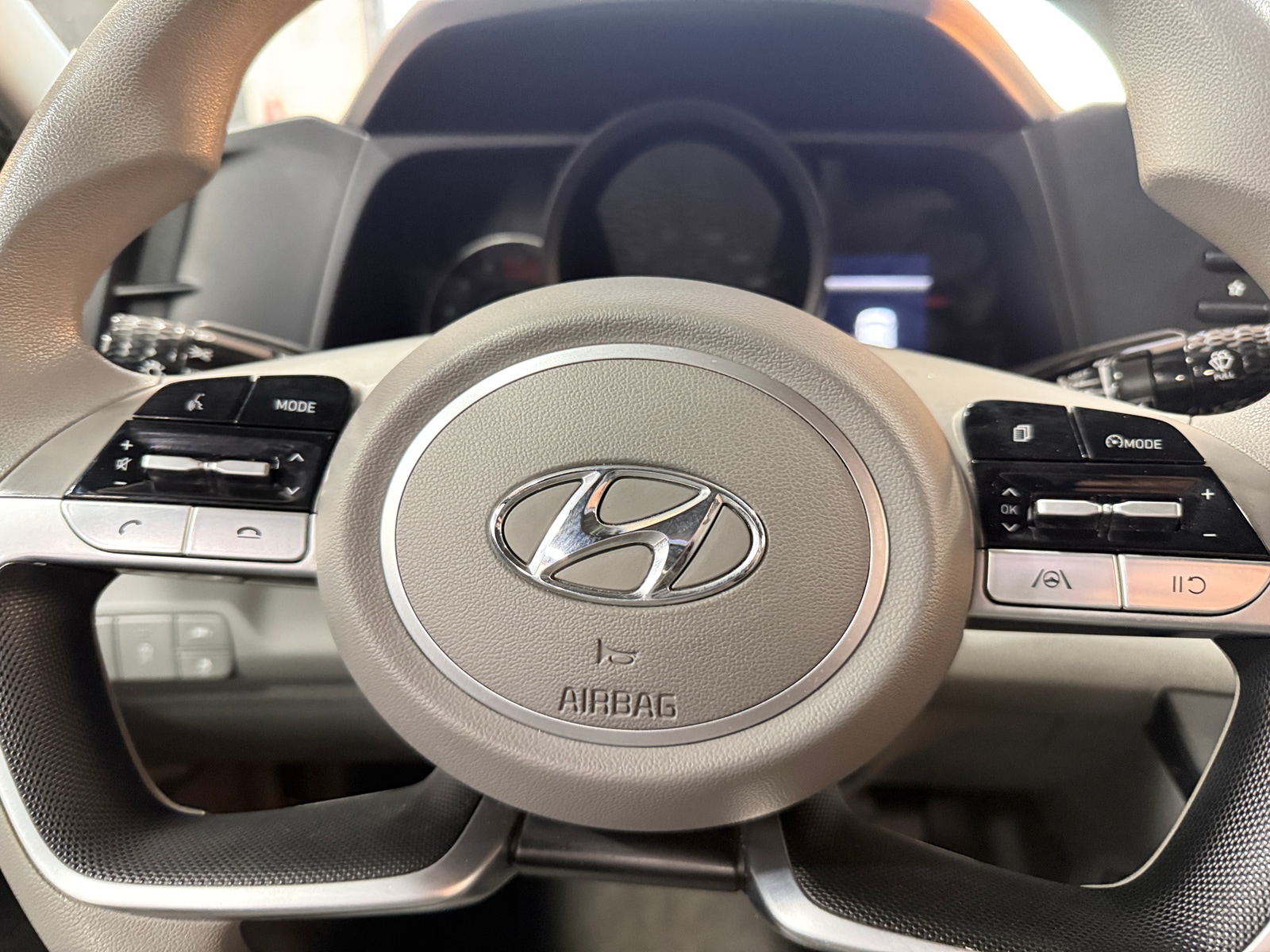 Thumbnail: 2021 Hyundai Elantra - 5
