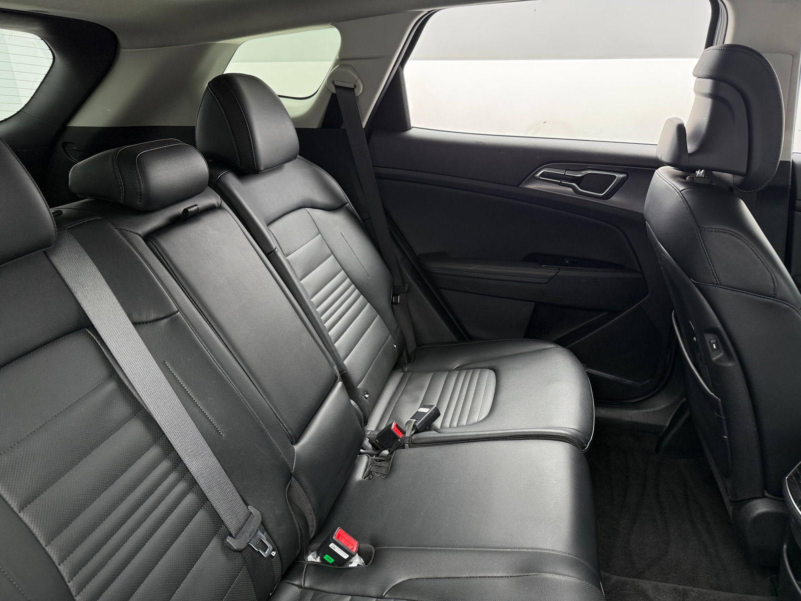 Thumbnail: 2024 Kia Sportage - 5