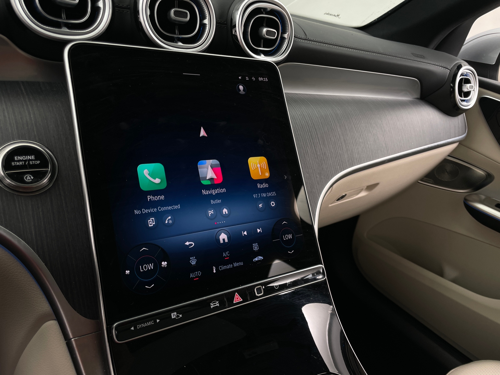 Thumbnail: 2025 Mercedes-Benz GLC - 3