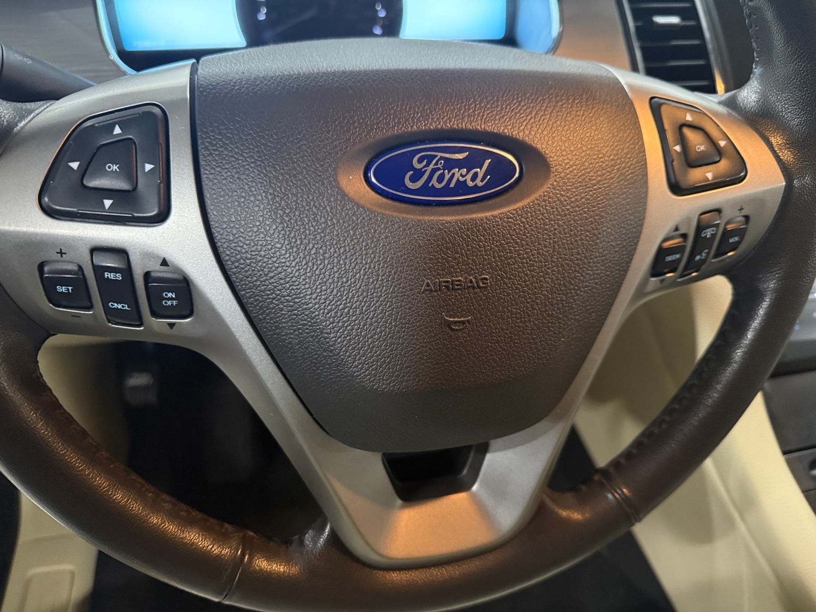 Thumbnail: 2015 Ford Taurus - 5