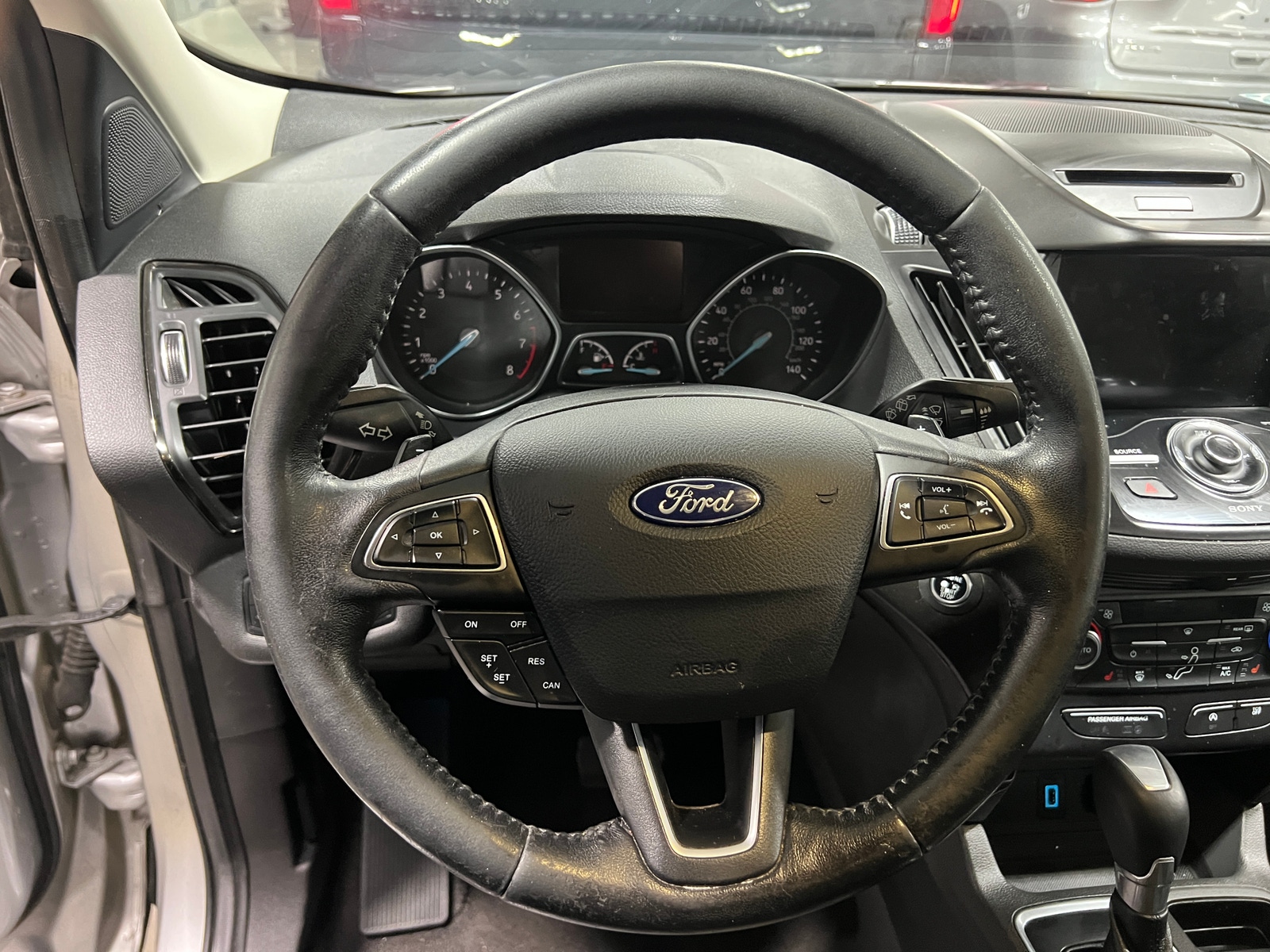Thumbnail: 2017 Ford Escape - 4