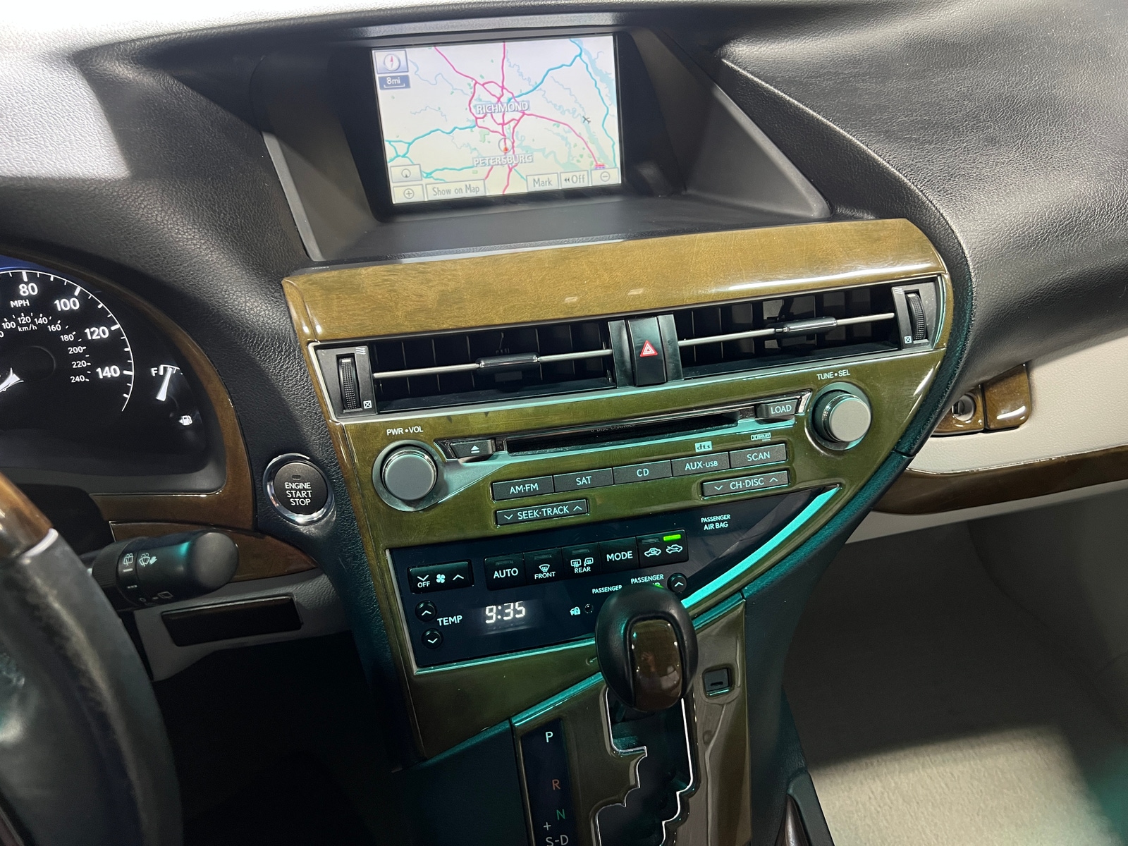 Thumbnail: 2010 Lexus RX - 4