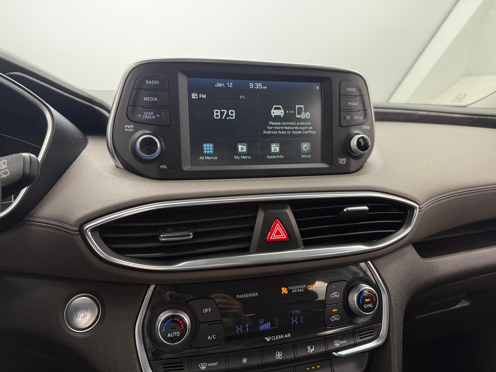 Thumbnail: 2020 Hyundai Santa Fe - 4