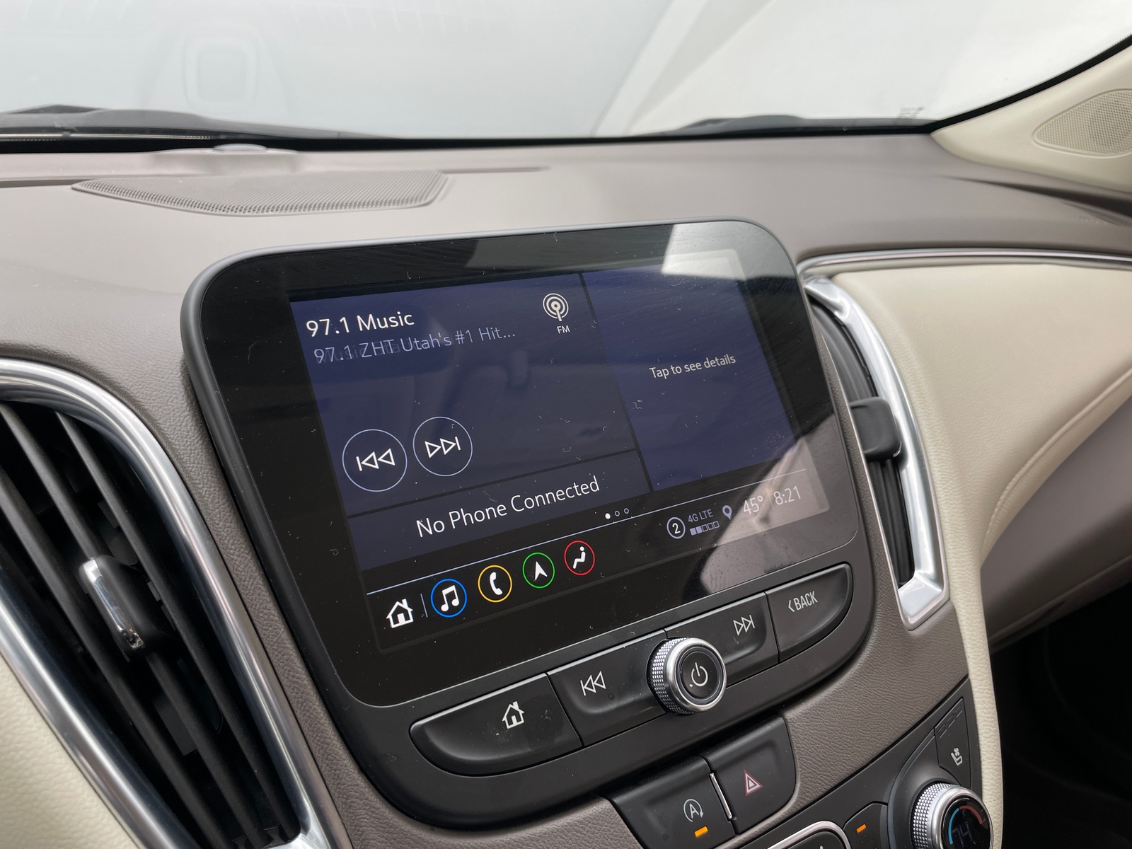 Thumbnail: 2024 Chevrolet Malibu - 3