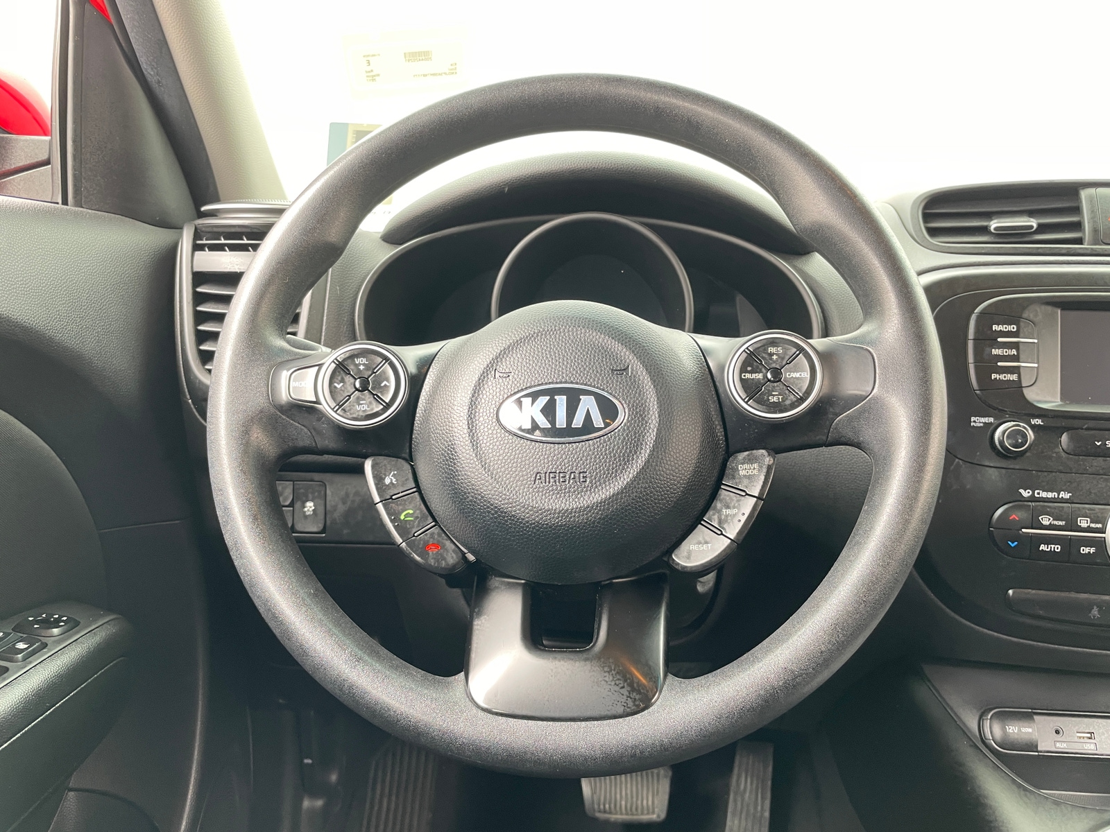 Thumbnail: 2017 Kia Soul - 5