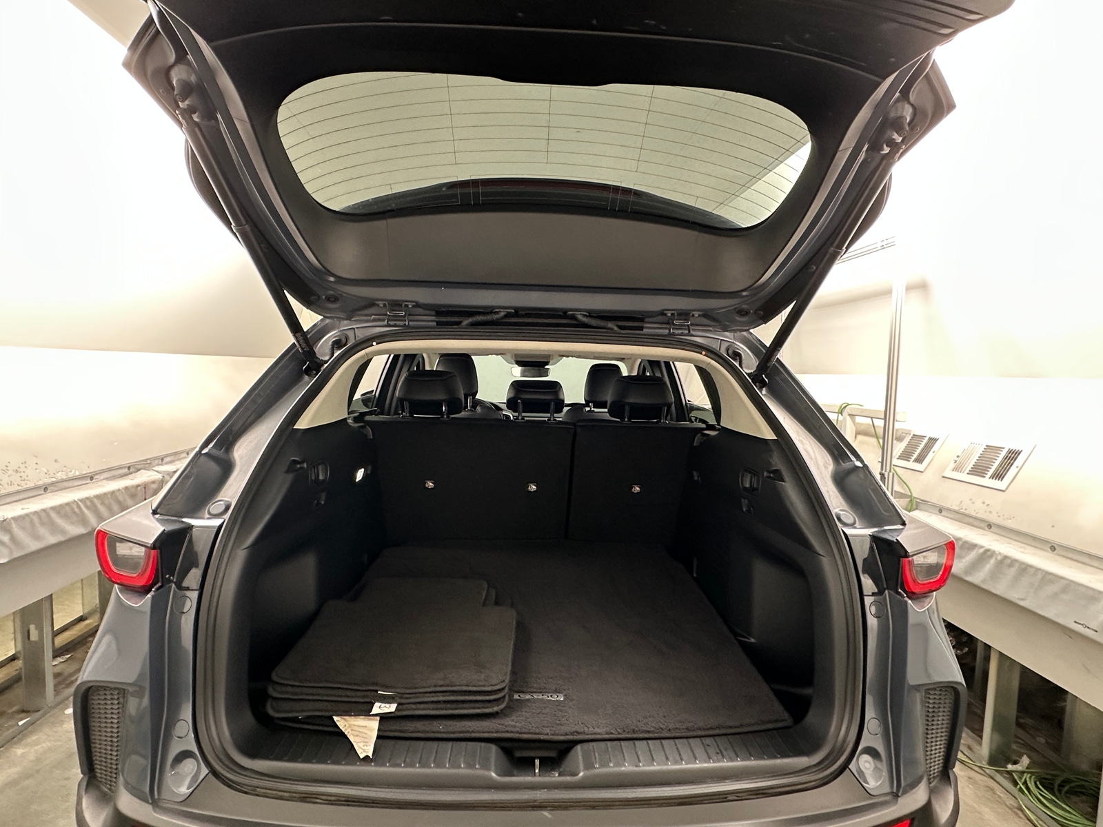 Thumbnail: 2025 Mazda CX-50 - 6