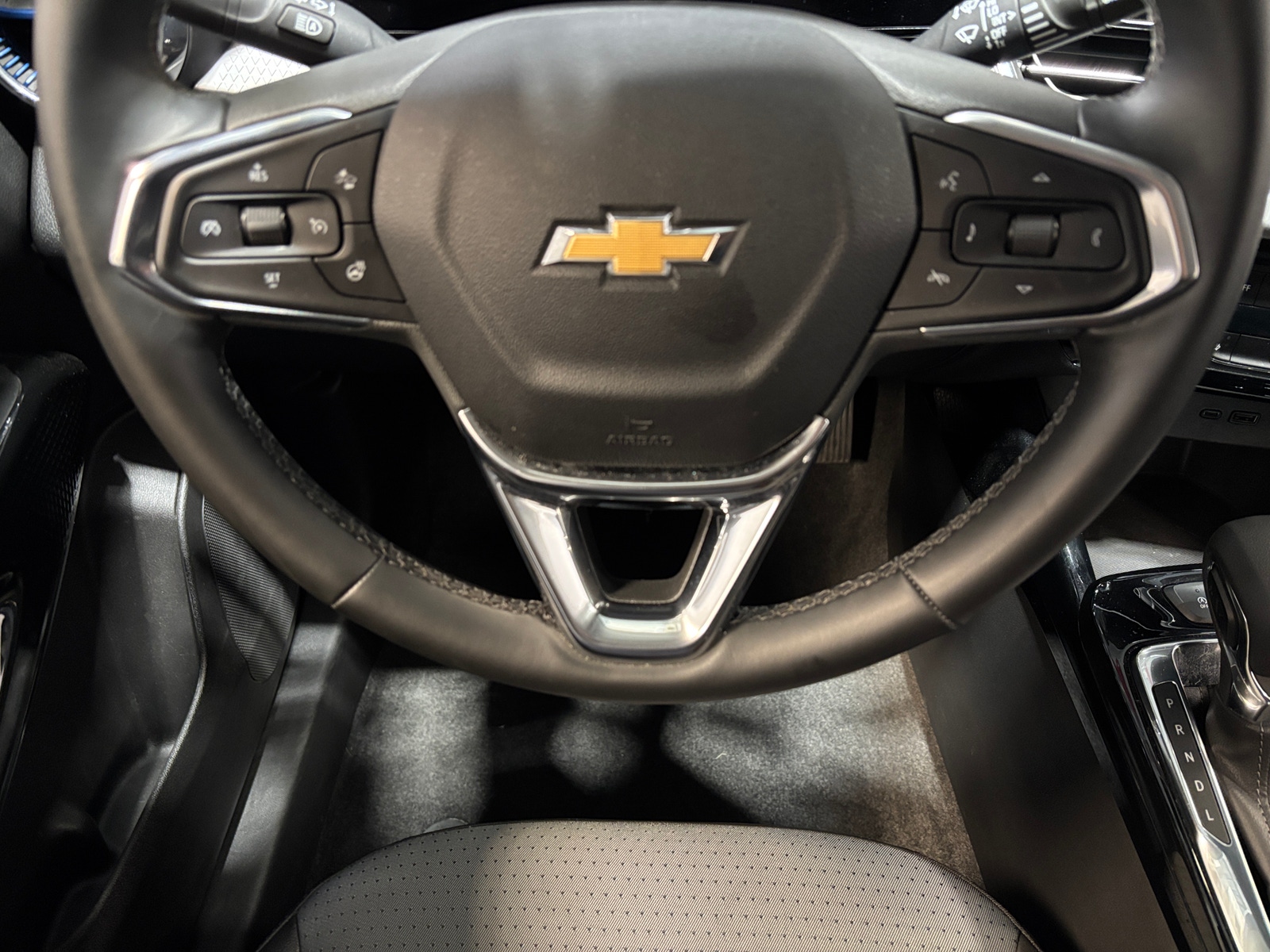 Thumbnail: 2025 Chevrolet Trax - 5