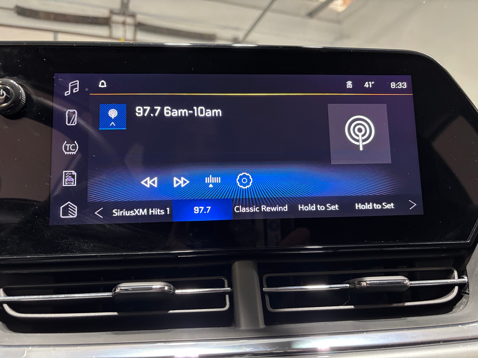 Thumbnail: 2025 Chevrolet Trax - 4