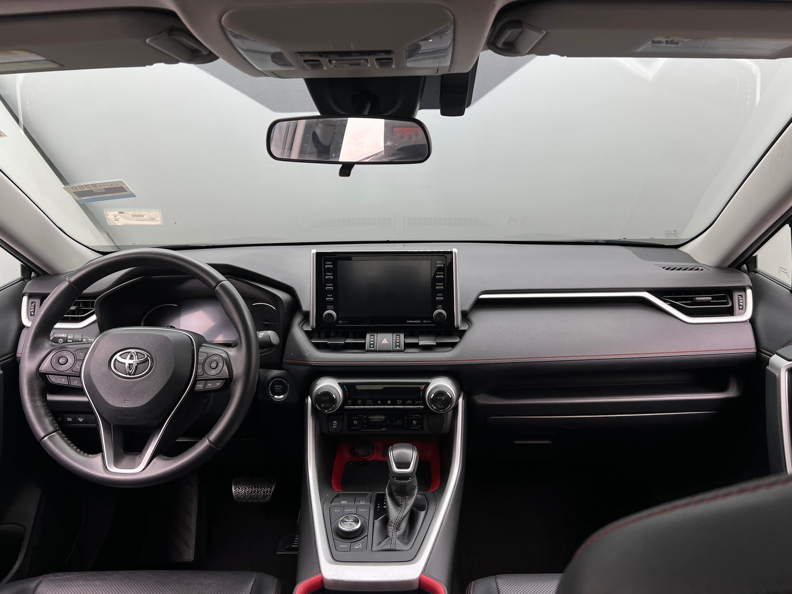 Thumbnail: 2020 Toyota RAV4 - 2