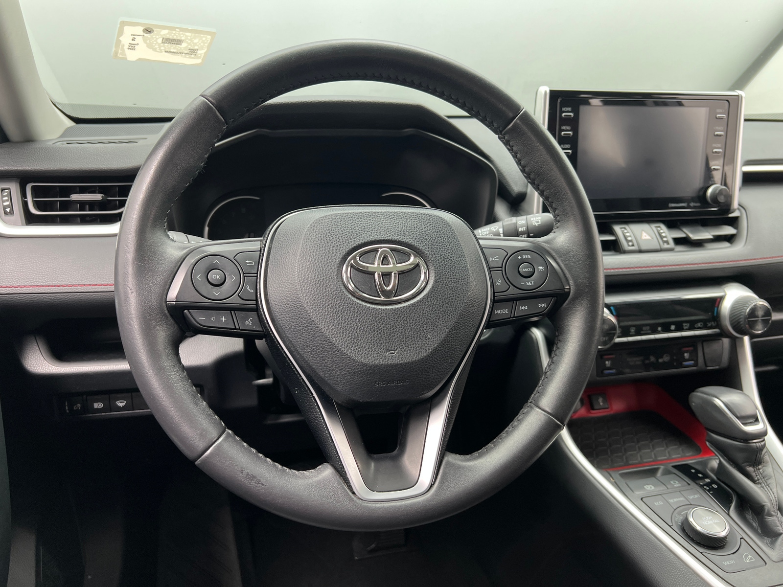 Thumbnail: 2020 Toyota RAV4 - 4