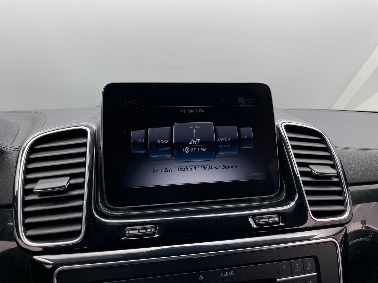 Thumbnail: 2019 Mercedes-Benz GLE - 3