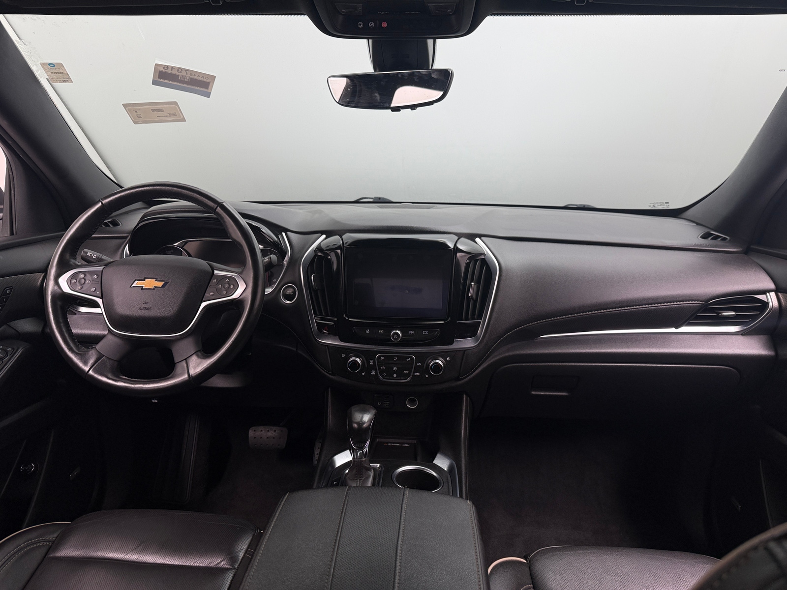 Thumbnail: 2022 Chevrolet Traverse - 2