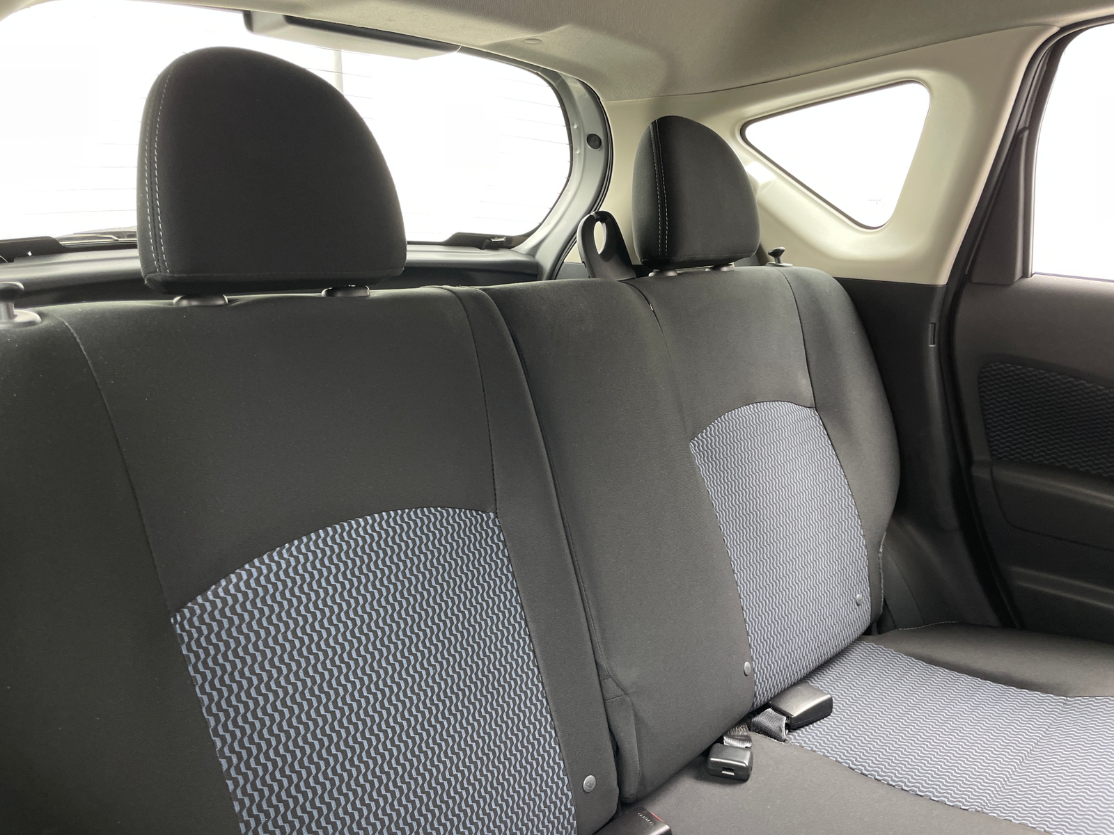 Thumbnail: 2018 Nissan Versa Note - 6