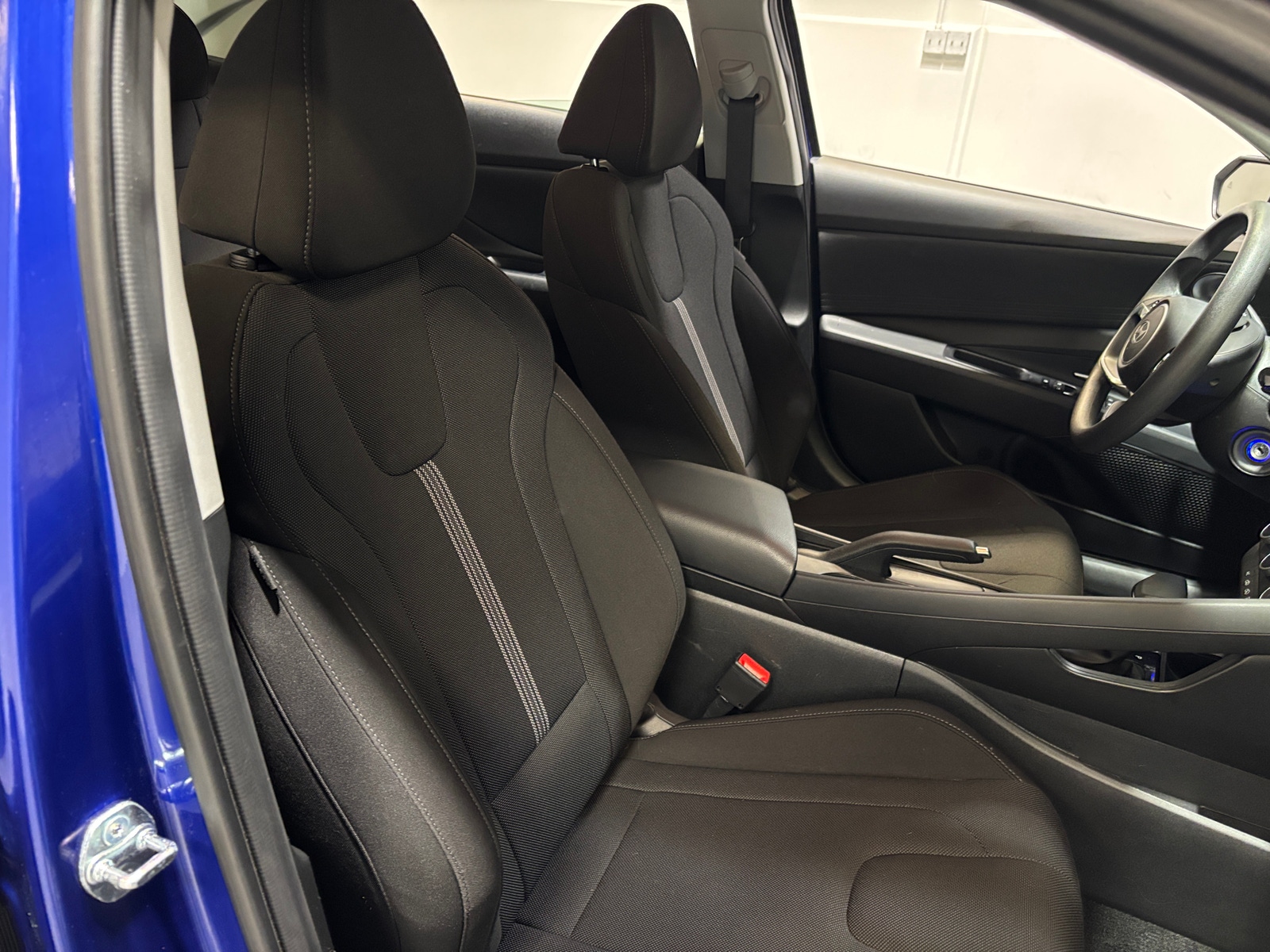 Thumbnail: 2025 Hyundai Elantra - 2