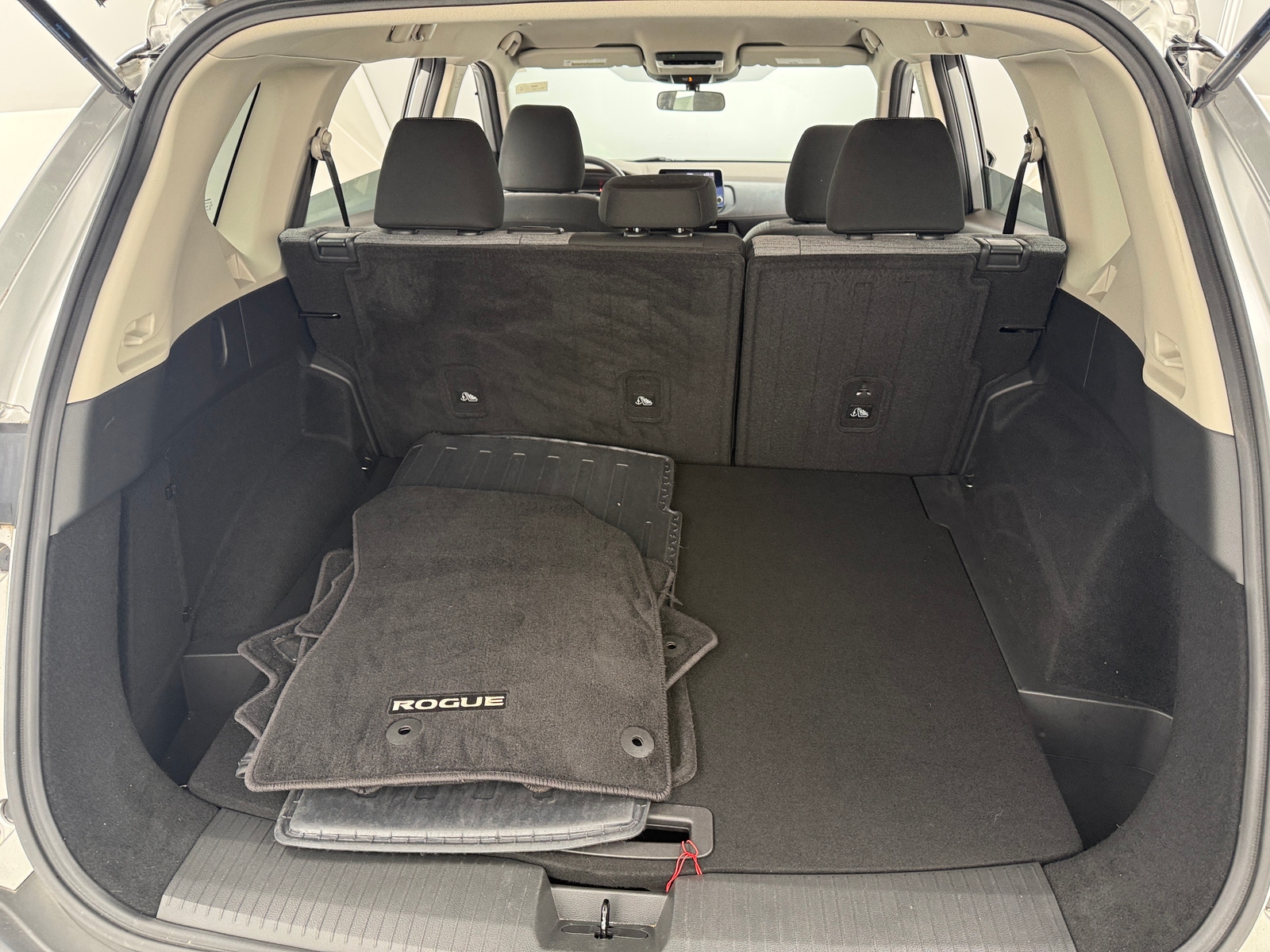 Thumbnail: 2023 Nissan Rogue - 7