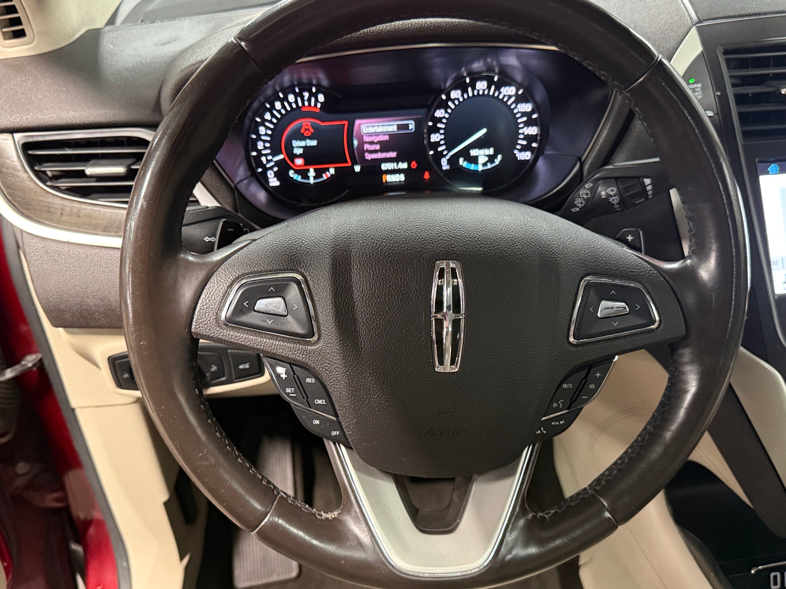 Thumbnail: 2019 Lincoln MKC - 4