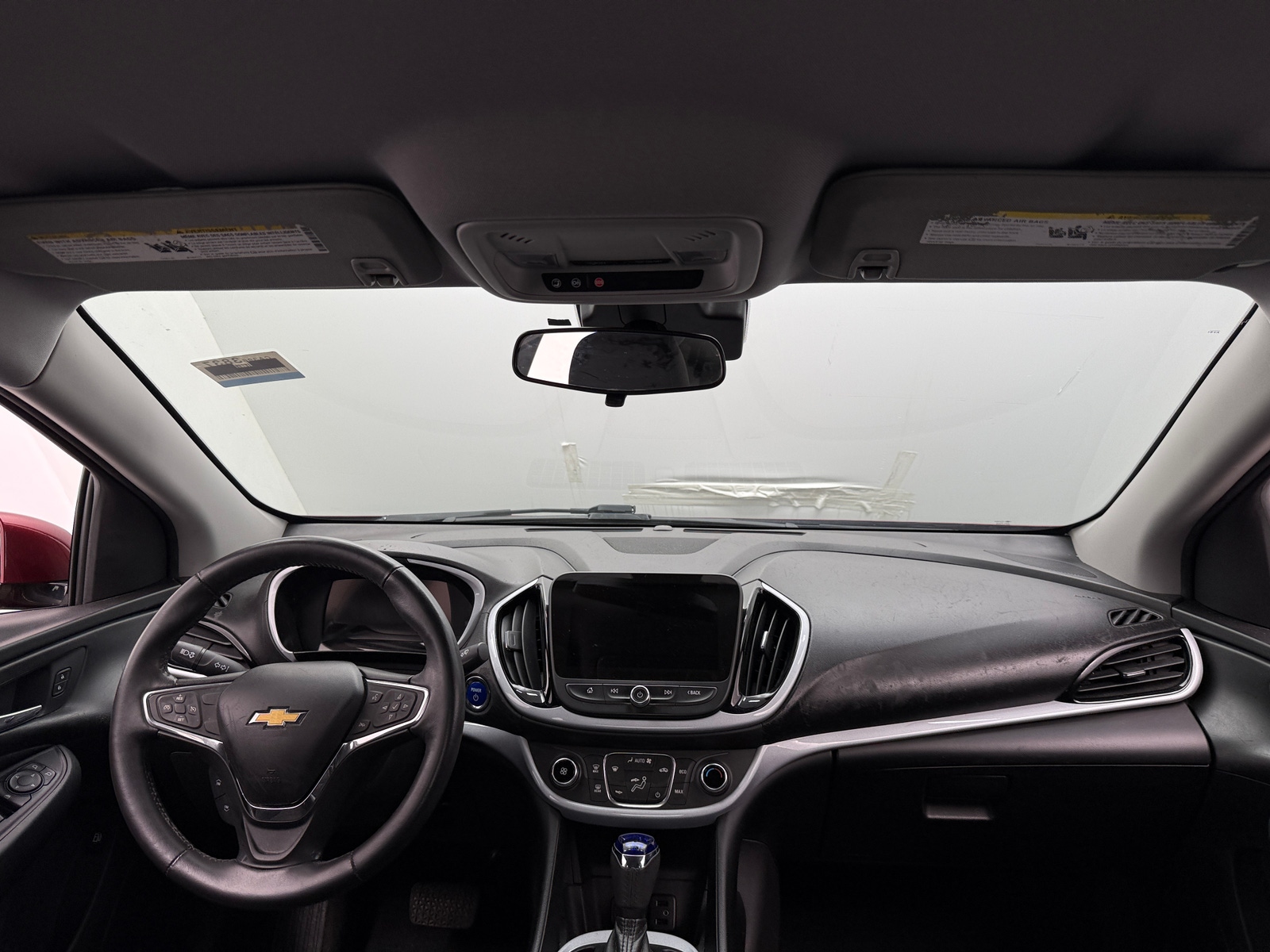 Thumbnail: 2017 Chevrolet Volt - 3