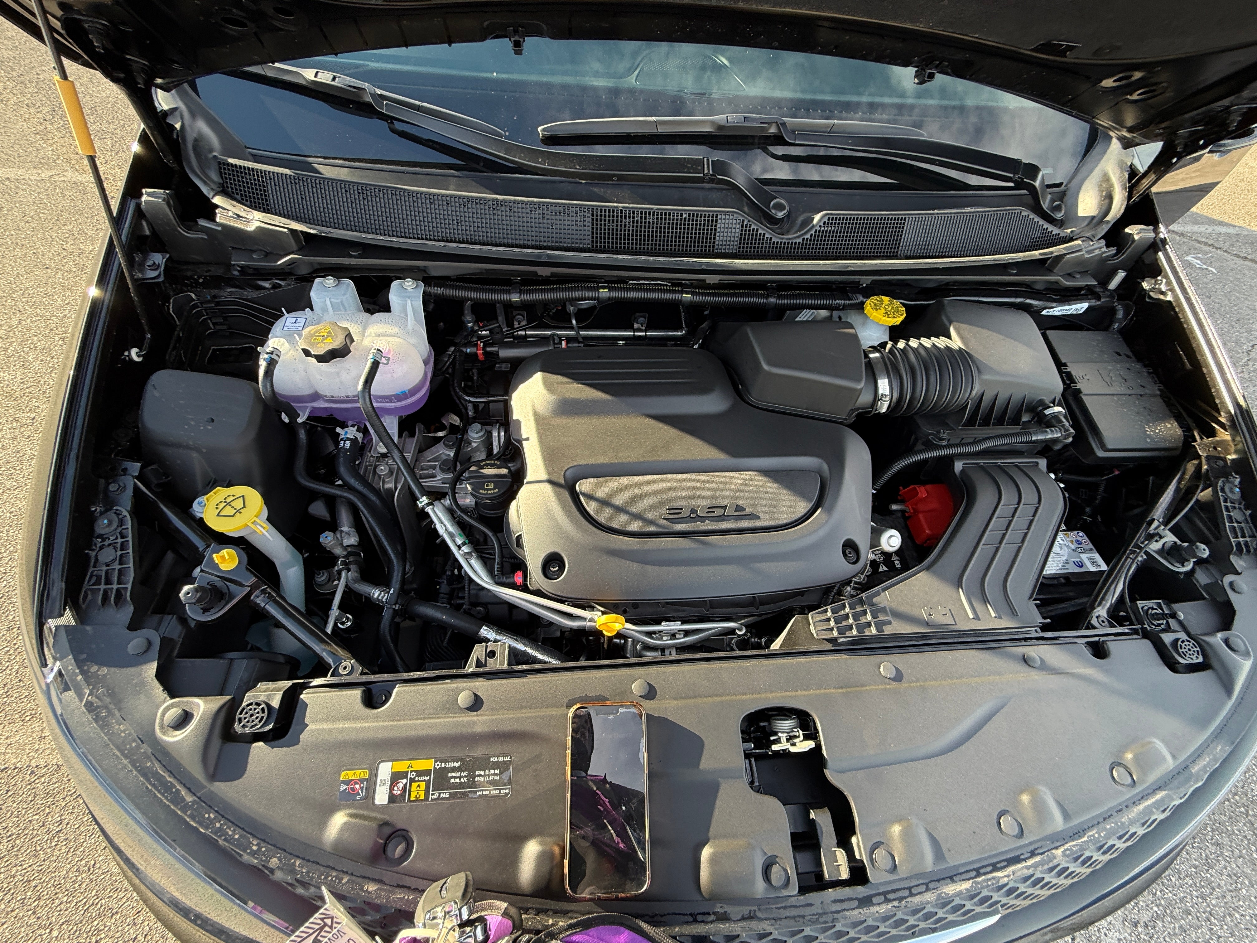 2026 Chrysler Voyager LX's photo