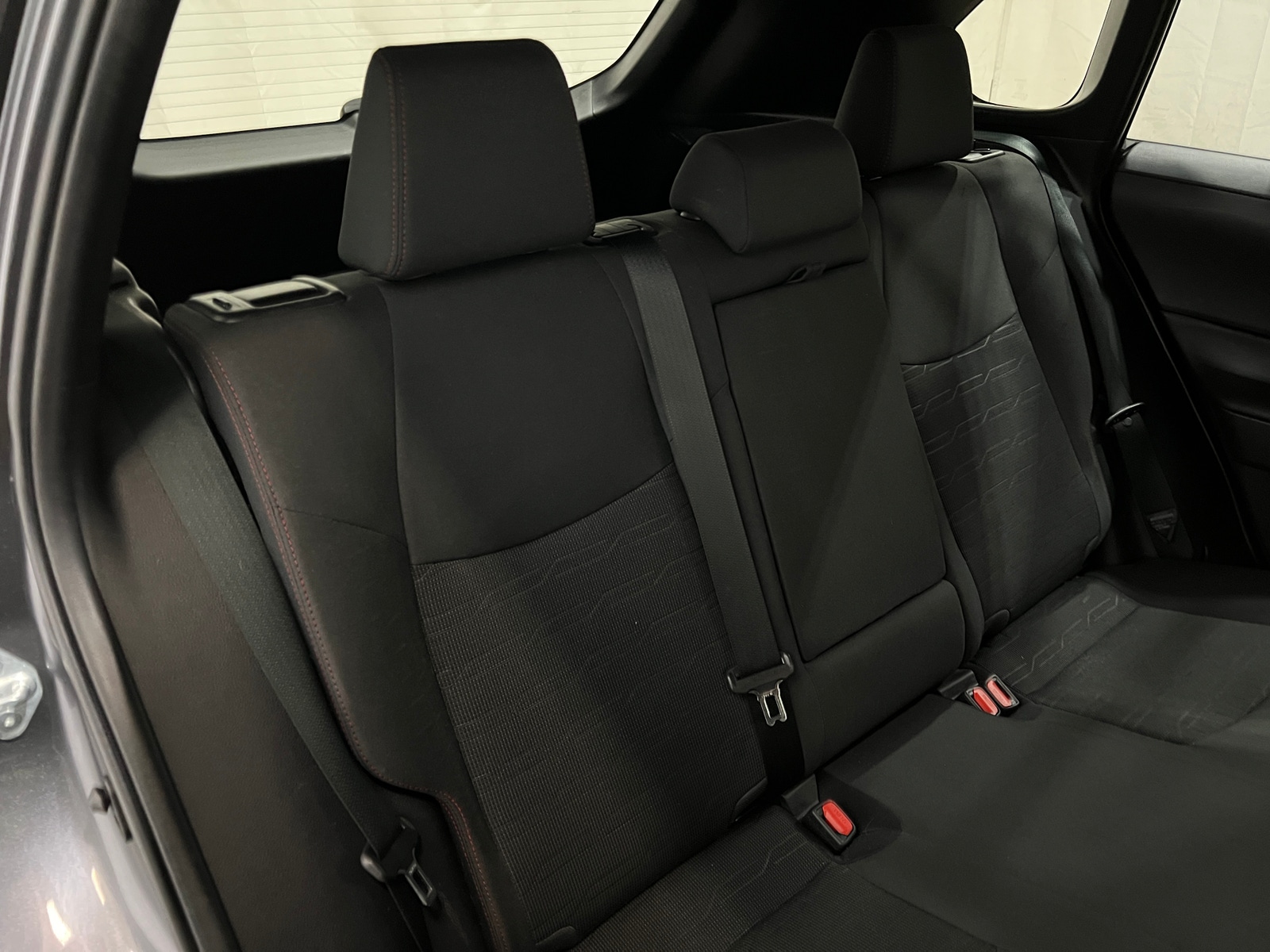 Thumbnail: 2021 Toyota RAV4 - 6