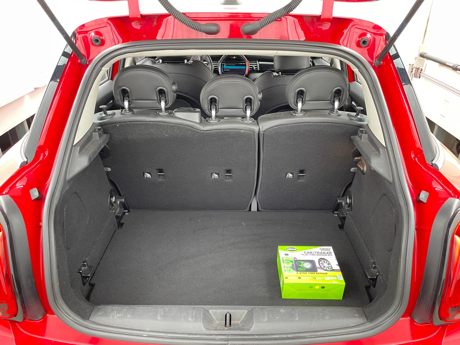 Thumbnail: 2019 MINI Cooper Hardtop - 7