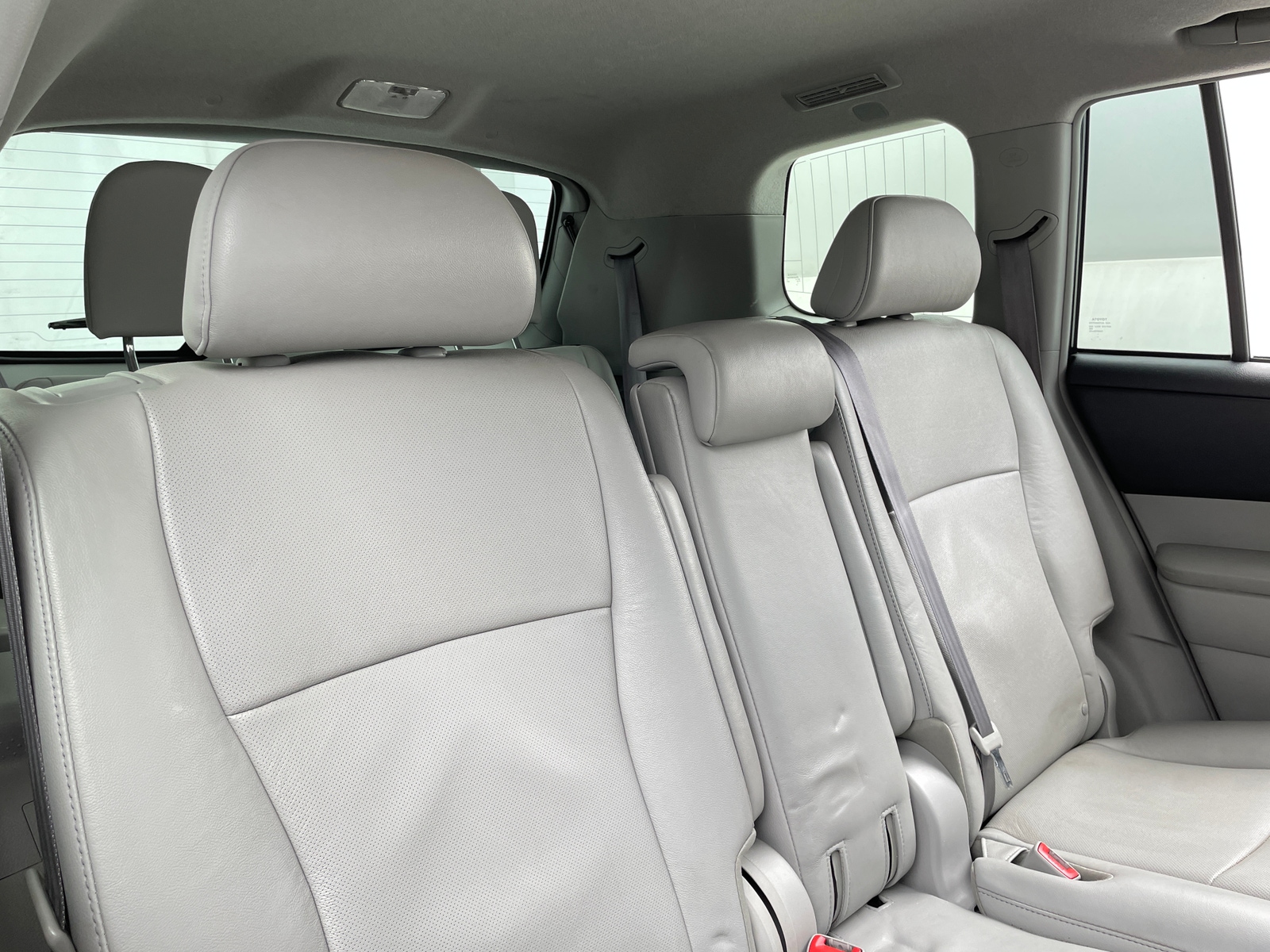 Thumbnail: 2012 Toyota Highlander - 5