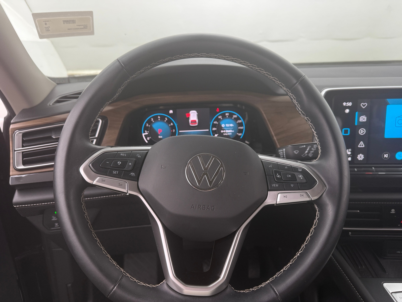 Thumbnail: 2025 Volkswagen Atlas - 4