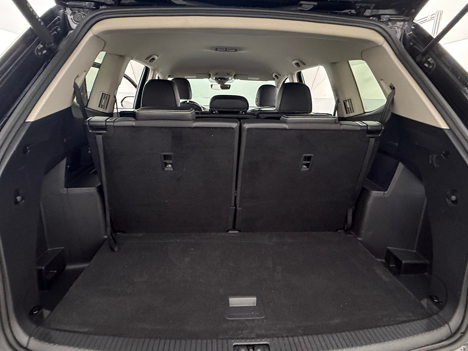 Thumbnail: 2025 Volkswagen Atlas - 6