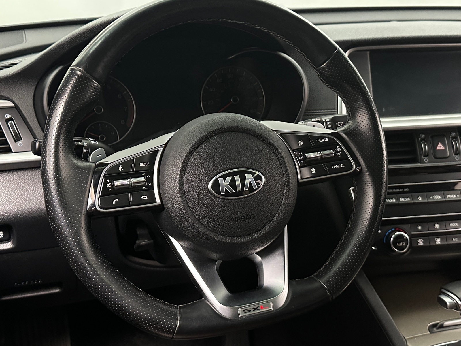 Thumbnail: 2019 Kia Optima - 4