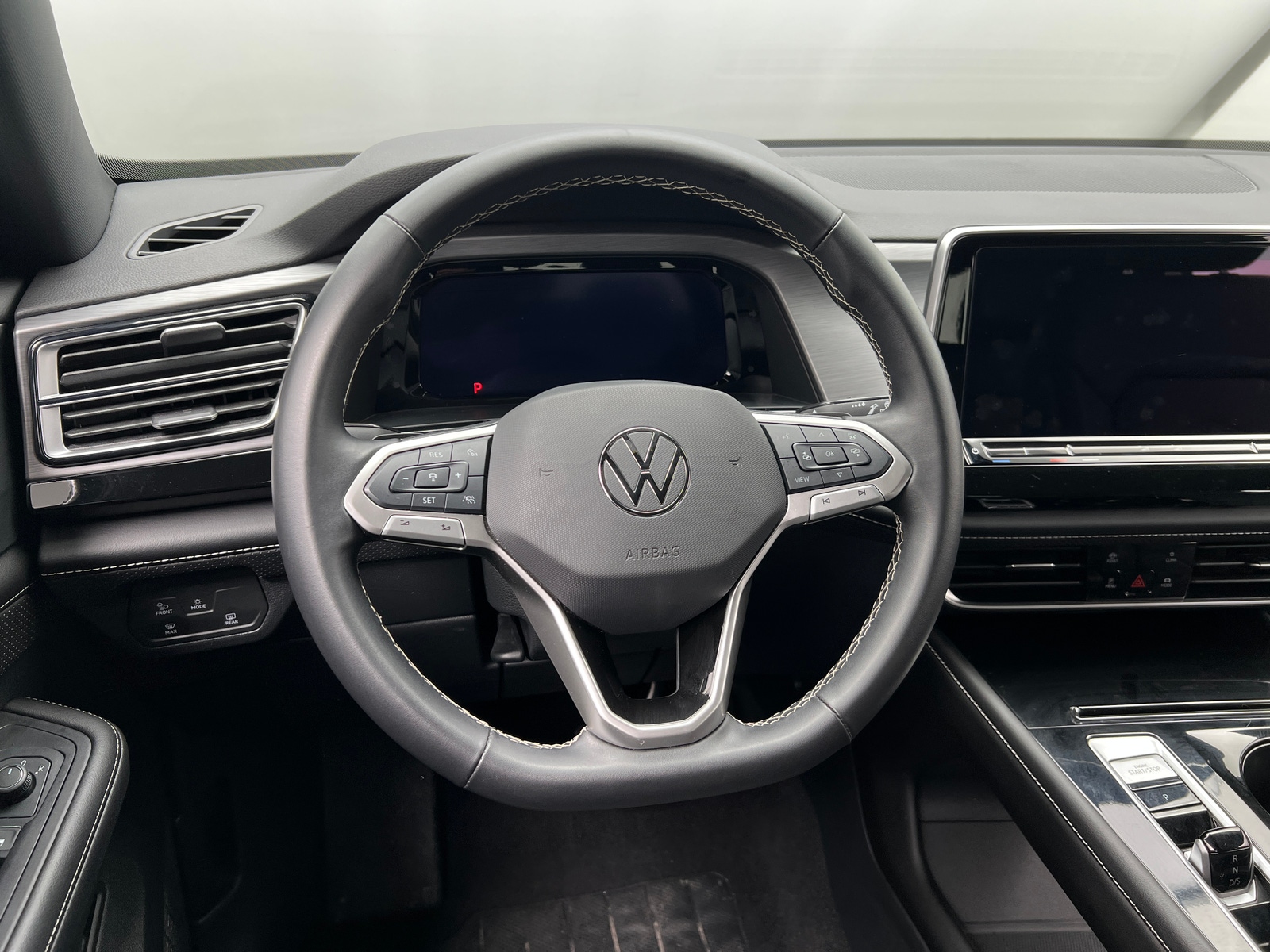 Thumbnail: 2025 Volkswagen Atlas - 4