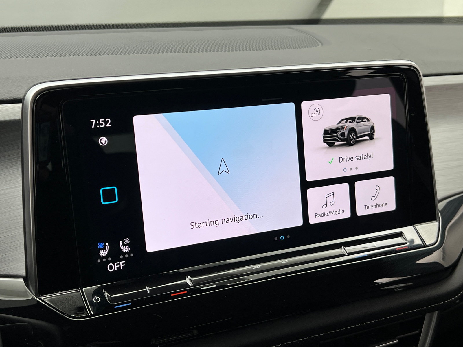 Thumbnail: 2025 Volkswagen Atlas - 3