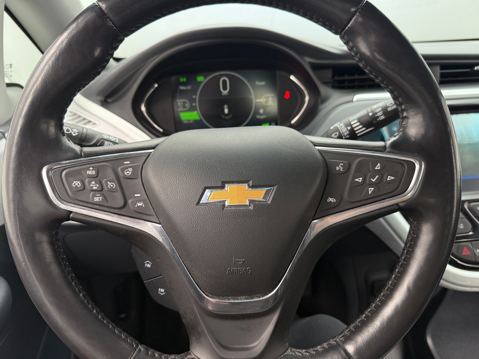 Thumbnail: 2021 Chevrolet Bolt EV - 5