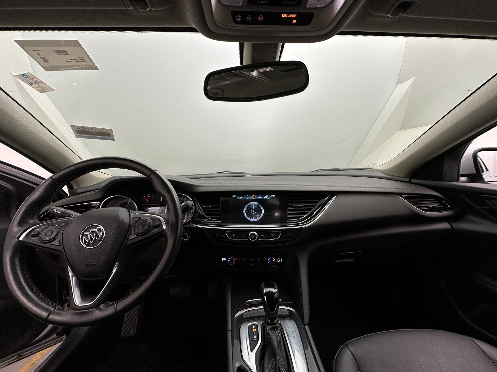 Thumbnail: 2018 Buick Regal - 2