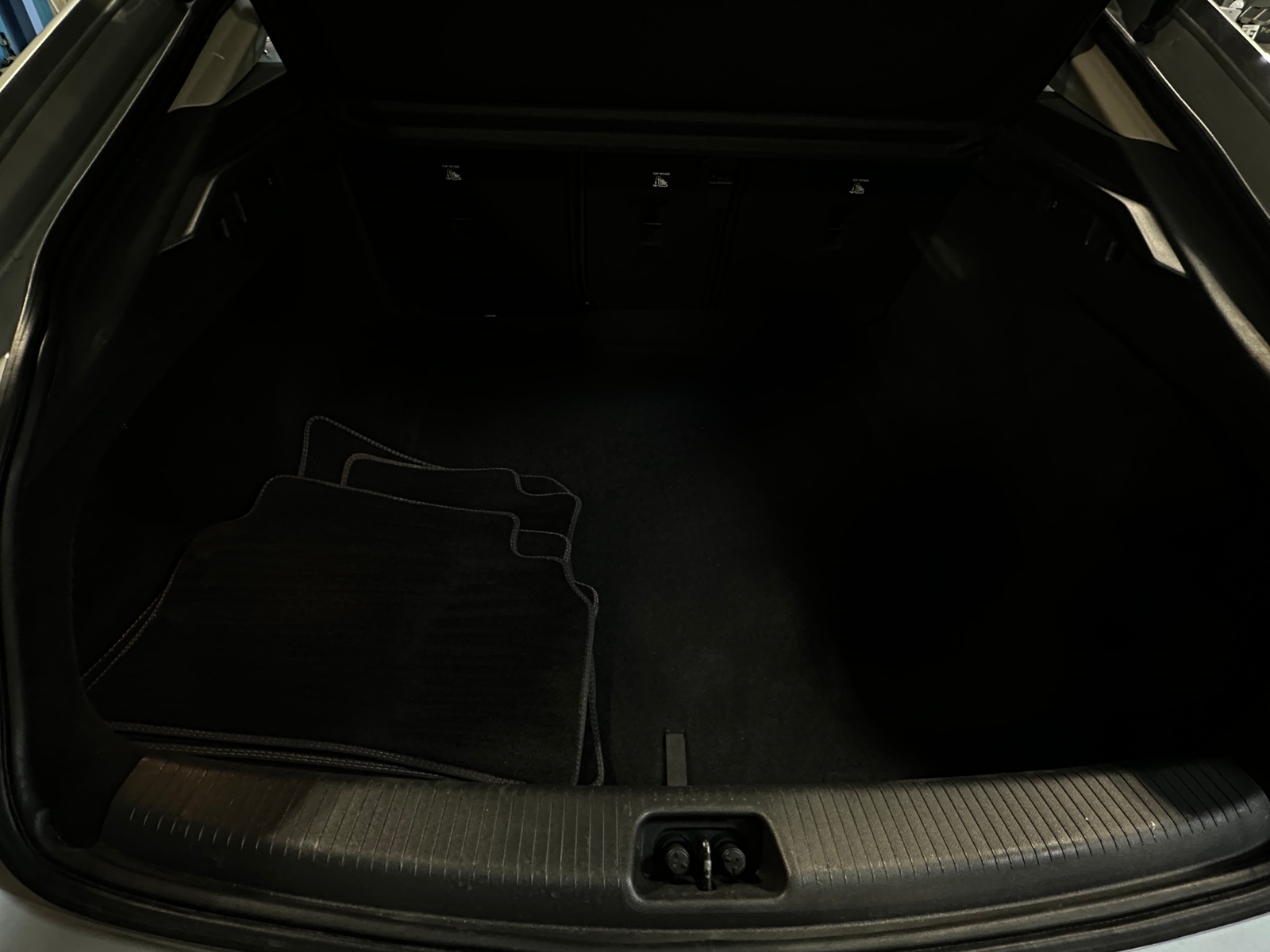 Thumbnail: 2018 Buick Regal - 6