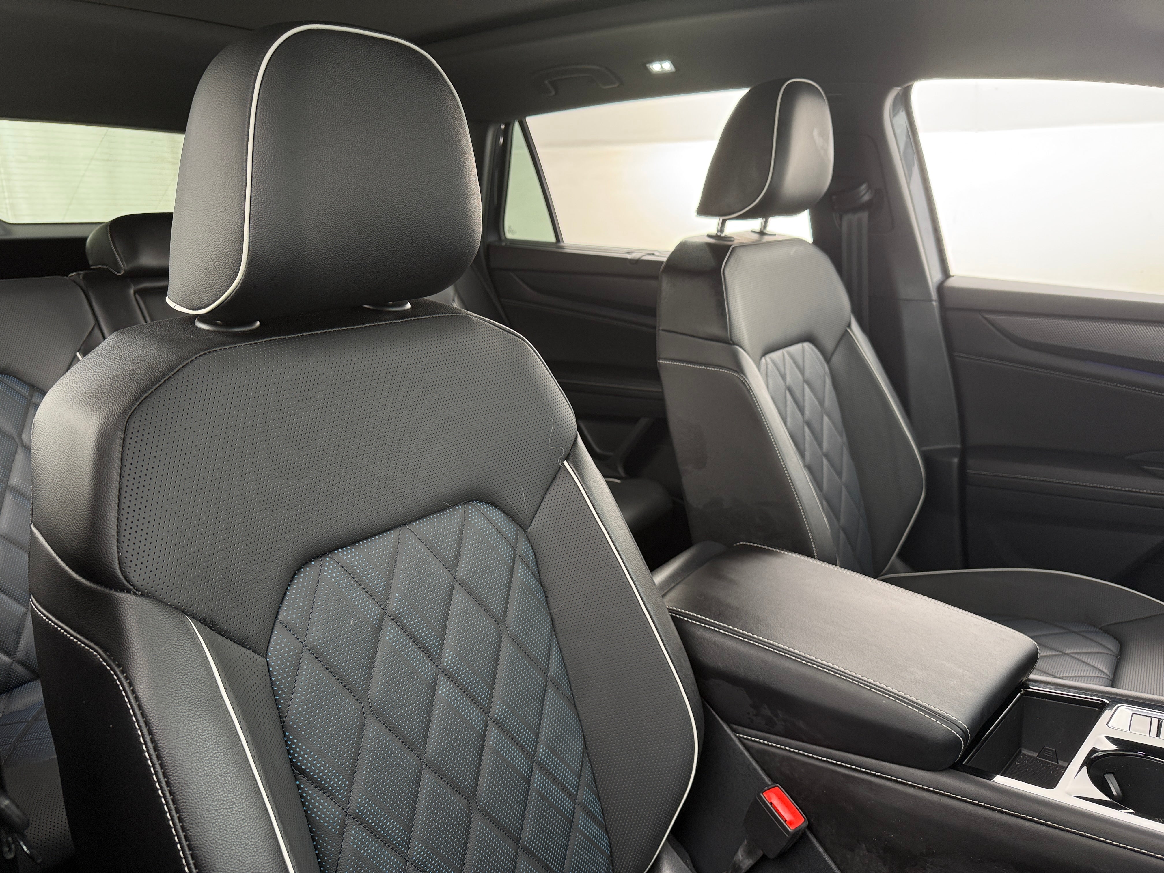 2024 Volkswagen Atlas Cross Sport