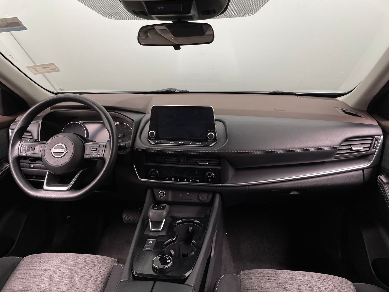 Thumbnail: 2023 Nissan Rogue - 3