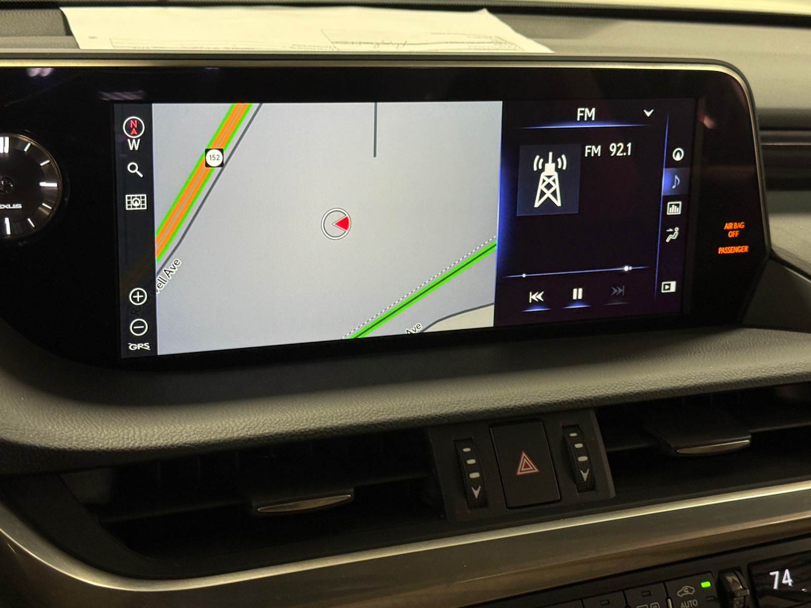 Thumbnail: 2020 Lexus ES - 3