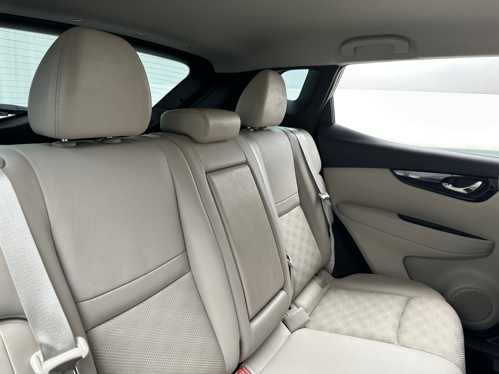 Thumbnail: 2021 Nissan Rogue Sport - 6