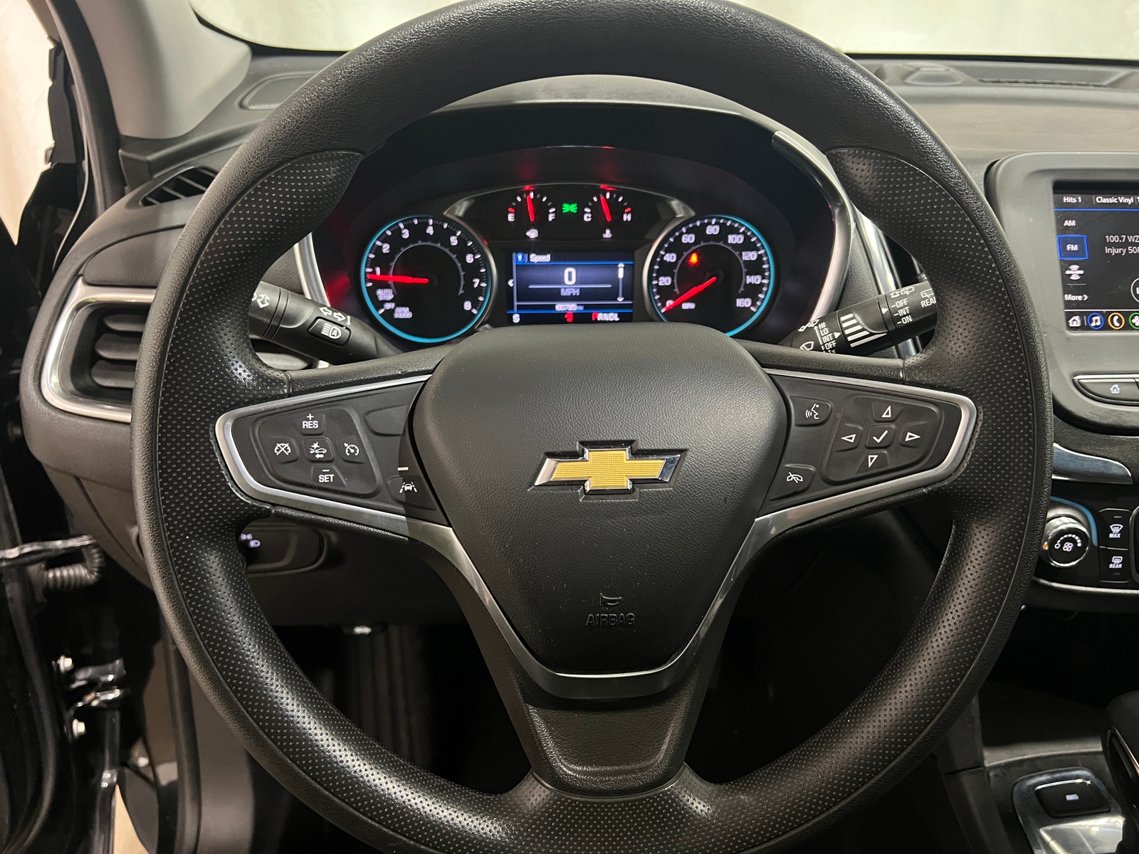 Thumbnail: 2023 Chevrolet Equinox - 5