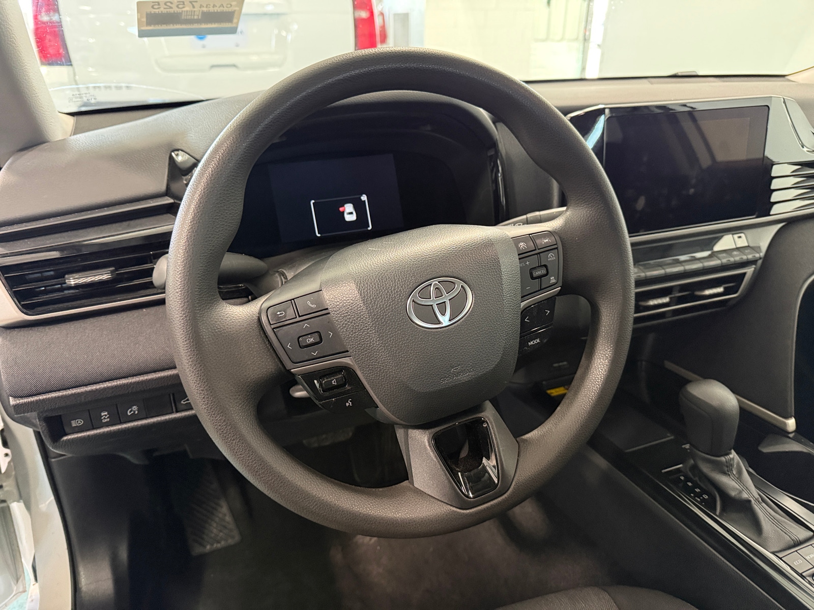 Thumbnail: 2025 Toyota Camry - 5