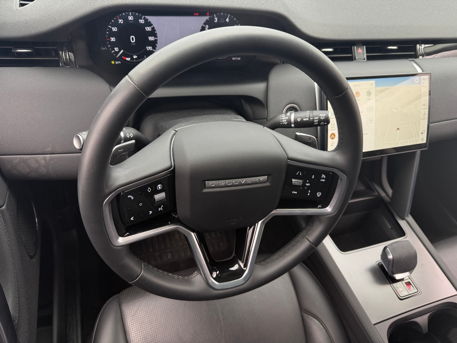 Thumbnail: 2024 Land Rover Discovery Sport - 4