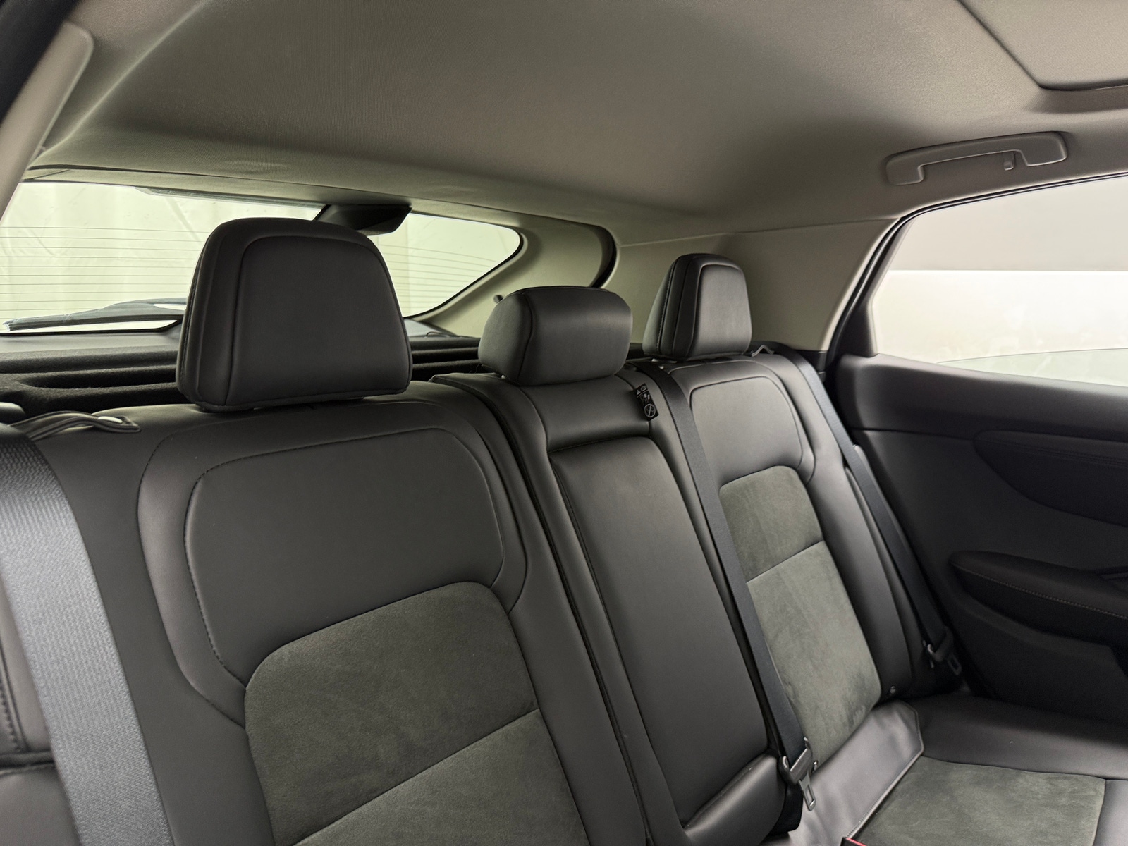 Thumbnail: 2024 Nissan Ariya - 5