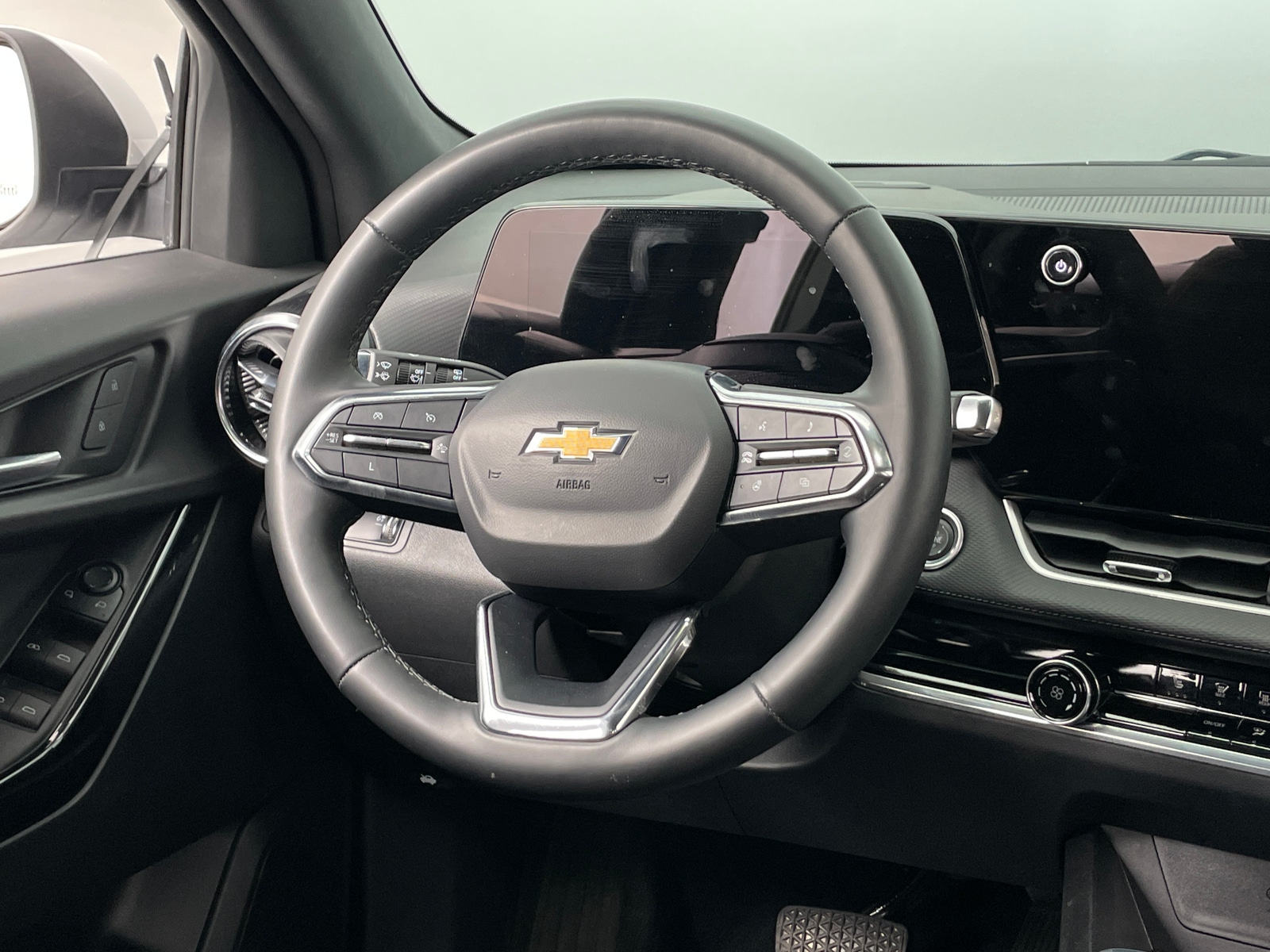 Thumbnail: 2025 Chevrolet Equinox - 5