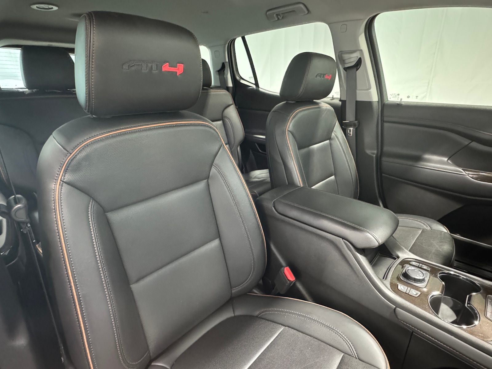 Thumbnail: 2023 GMC Acadia - 2