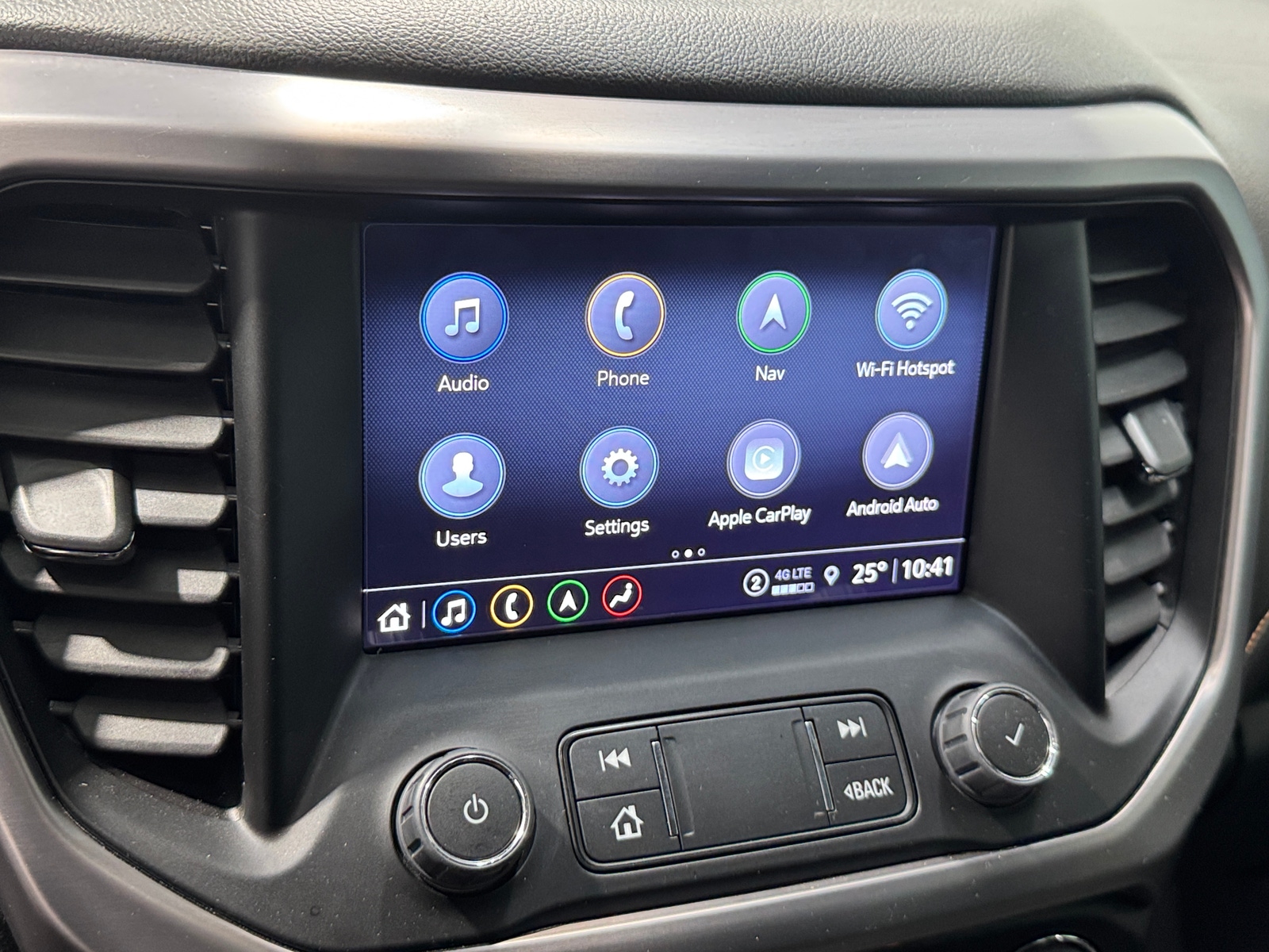 Thumbnail: 2023 GMC Acadia - 4