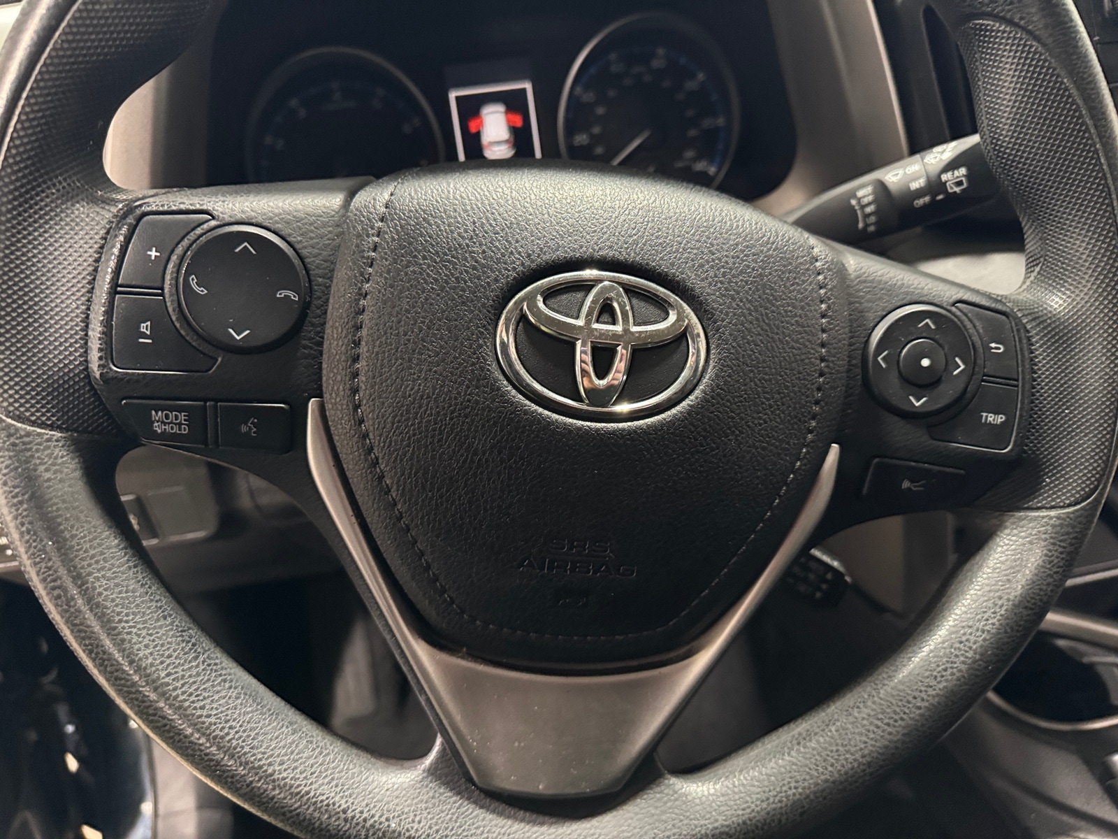 Thumbnail: 2018 Toyota RAV4 - 5