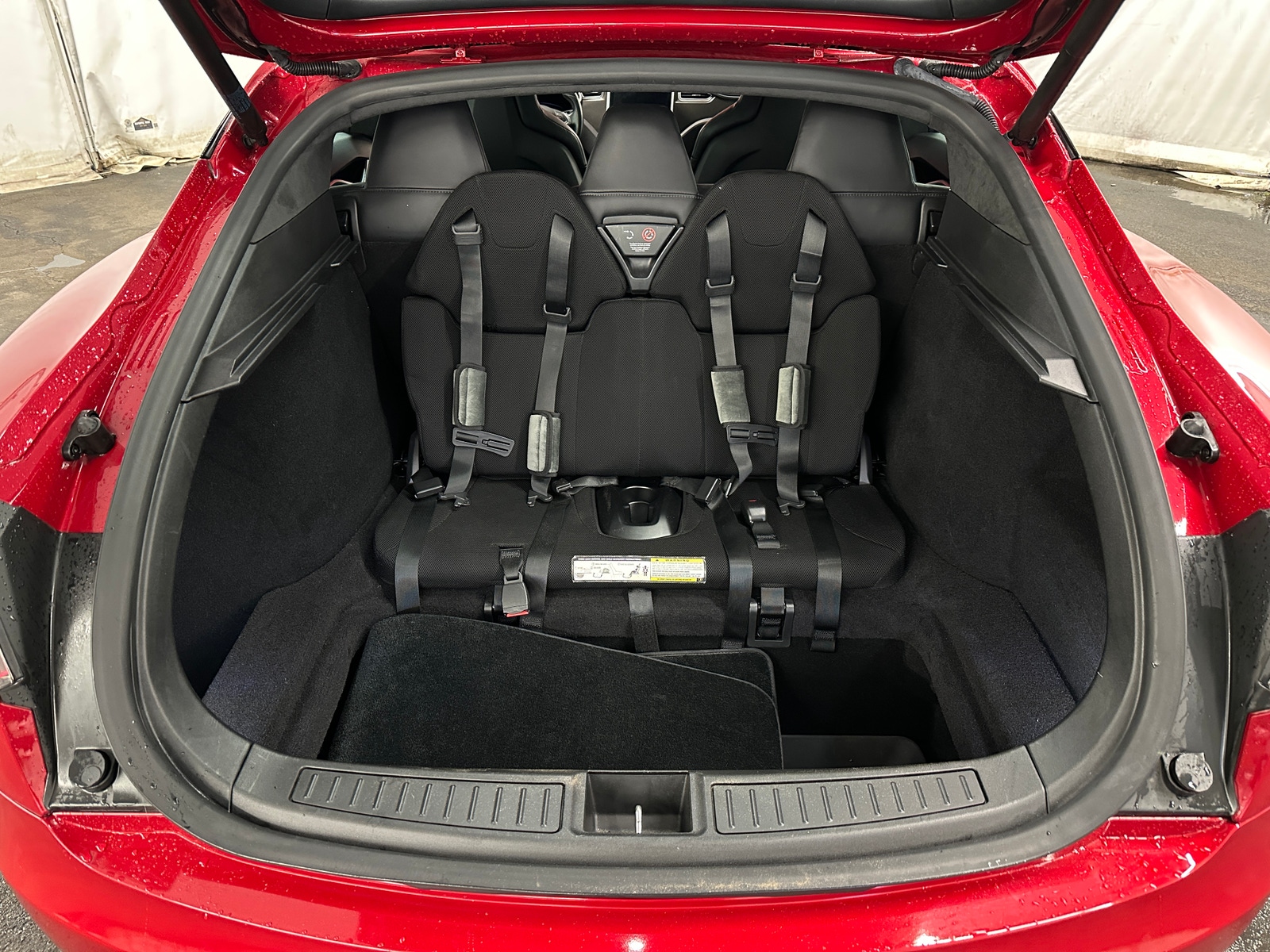 Thumbnail: 2014 Tesla Model S - 6