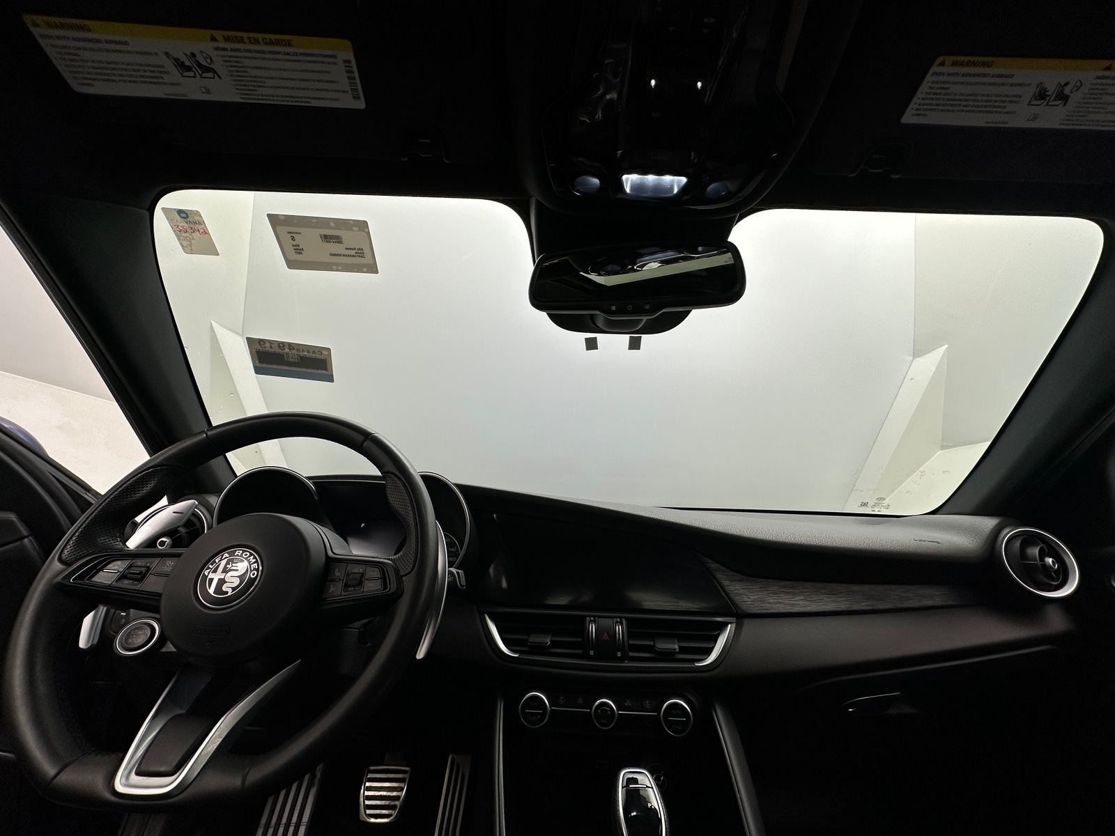 Thumbnail: 2022 Alfa Romeo Giulia - 2