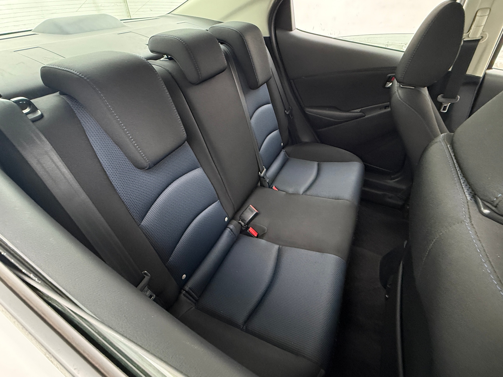 Thumbnail: 2019 Toyota Yaris - 6