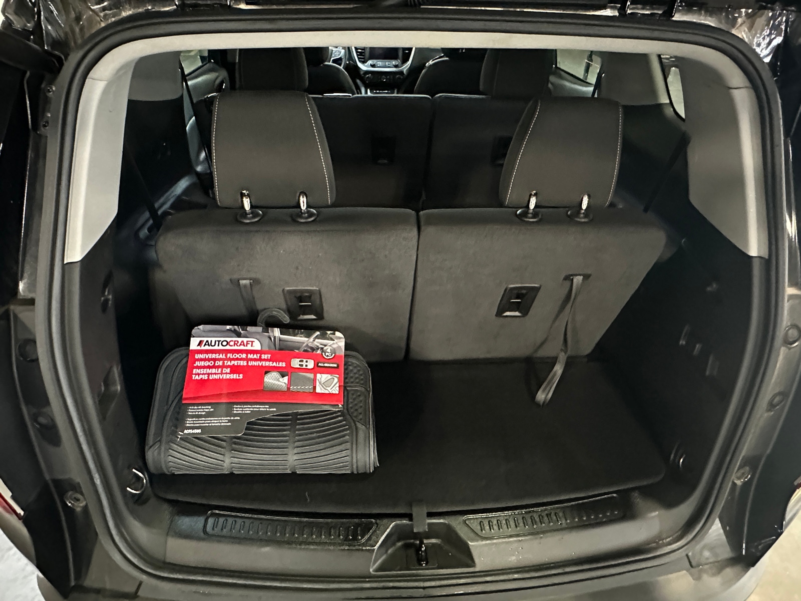 Thumbnail: 2023 GMC Acadia - 7